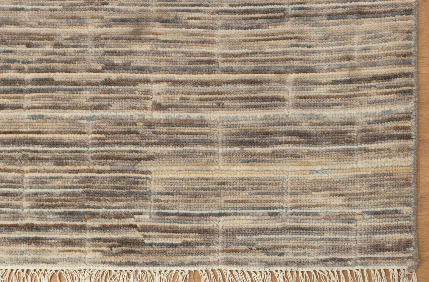 Aprezo Abstract Oriental Kashkoli Hand Knotted Rug